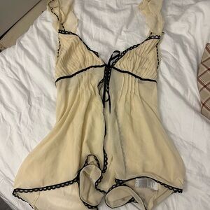 Urban Outfitters Kimchi Blue Too Cute Flyaway Babydoll Top